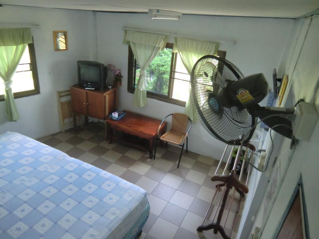 Residence House Trat Szoba fotó