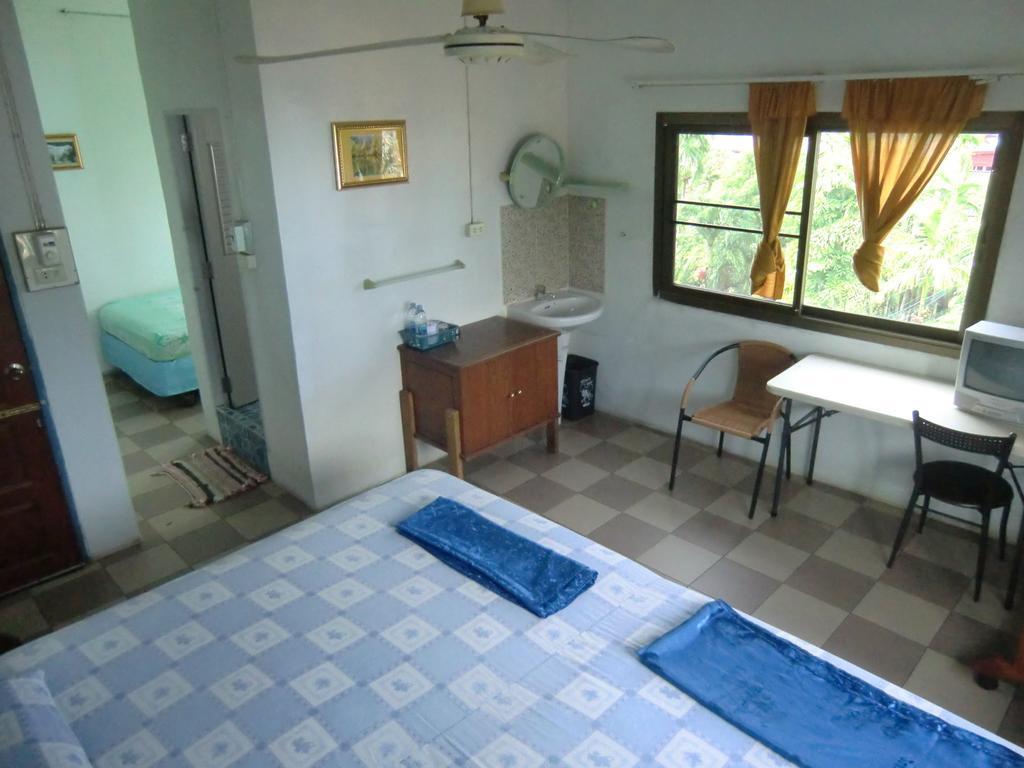 Residence House Trat Szoba fotó